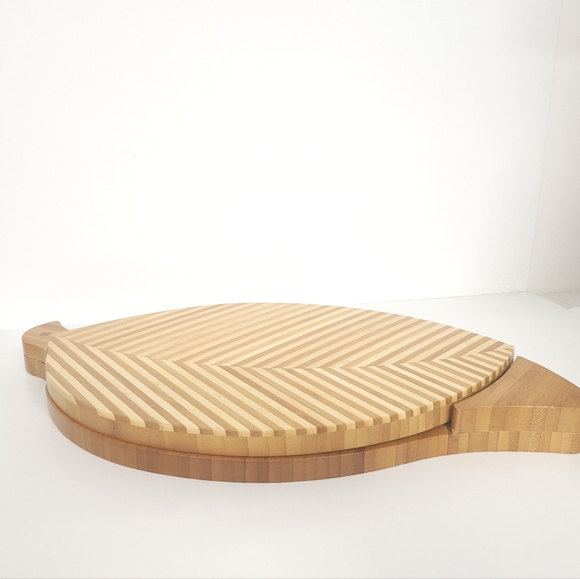 20" Bamboo Staved Cutting Board CheeseServing Platter Leaf Shaped Hidde - Picture 7 of 11